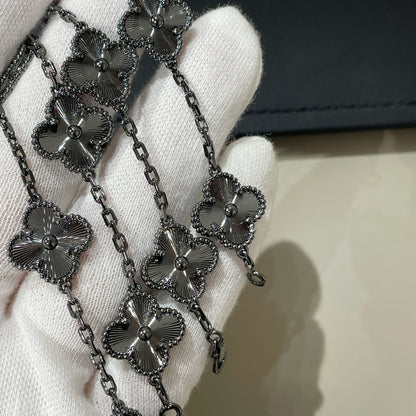 [Sprite Jewelry]New CLOVER 5 MOTIF BLACK BRACELET