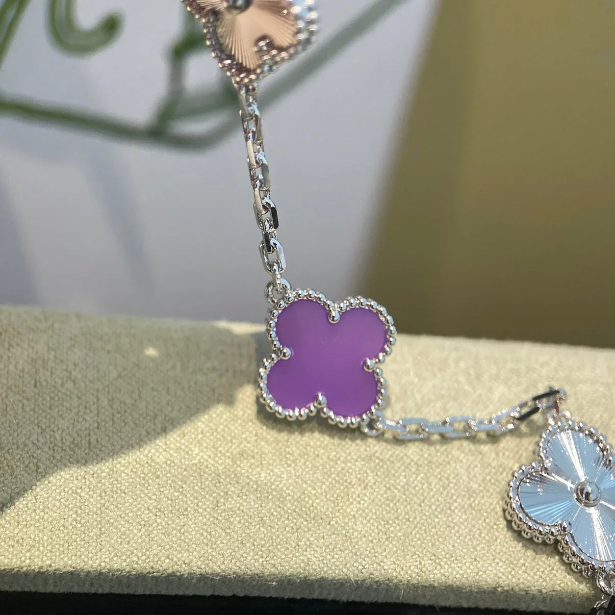[Sprite Jewelry]New  CLOVER 5 MOTIF VIOLET BRACELET COLLECTION