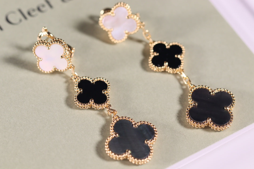 ¡®Sprite Jewelry¡¯CLOVER EARRINGS GOLD ONYX MOP 3 MOTIF