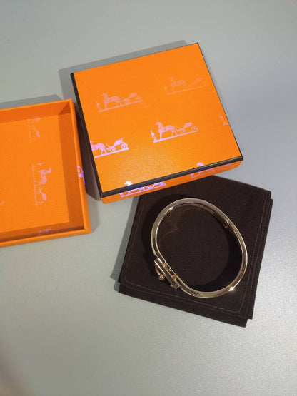 ¡®Sprite Jewelry¡¯H ORANGE BRACELET