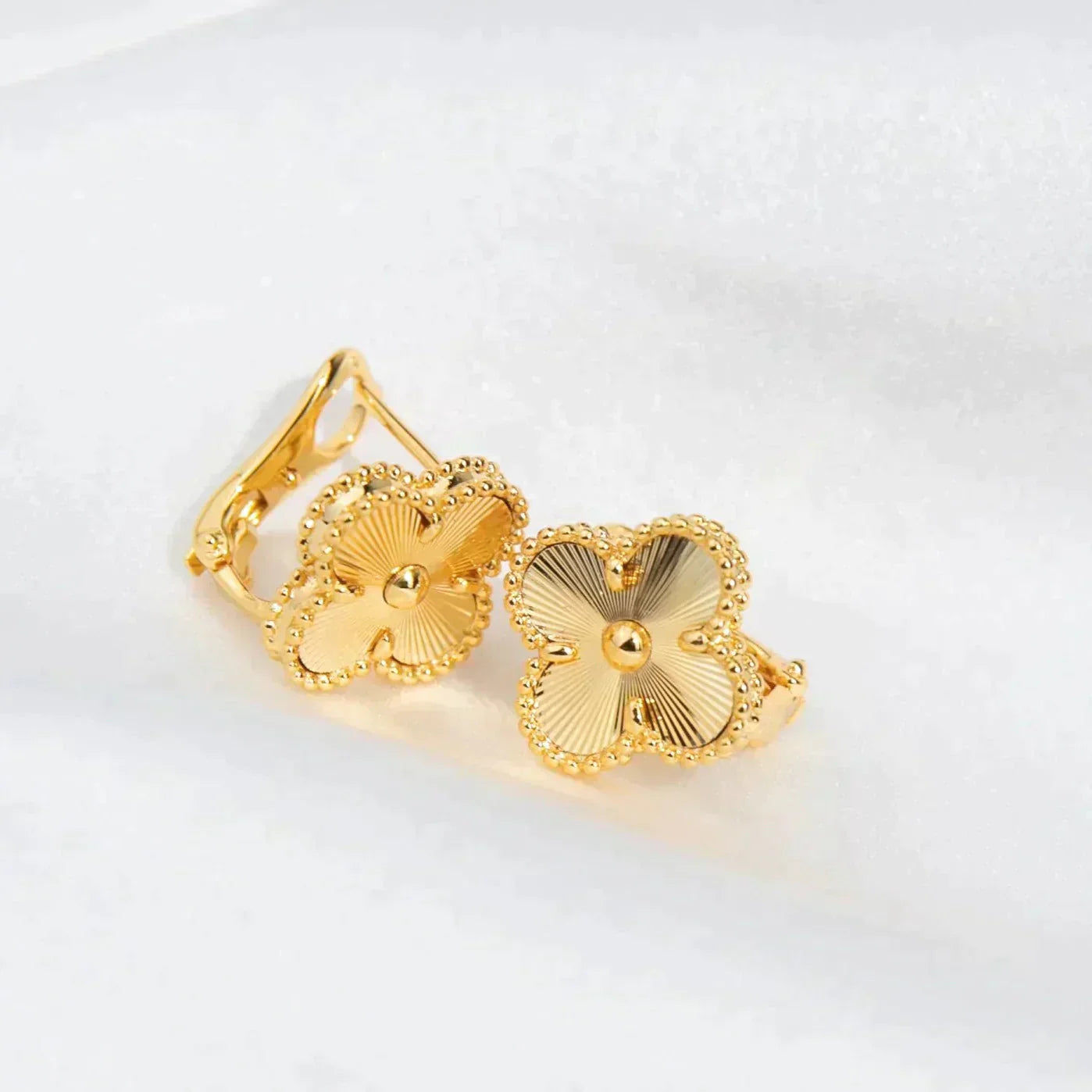 ¡®Sprite Jewelry¡¯CLOVER MEDIUM 1 MOTIFS LASER EARRINGS