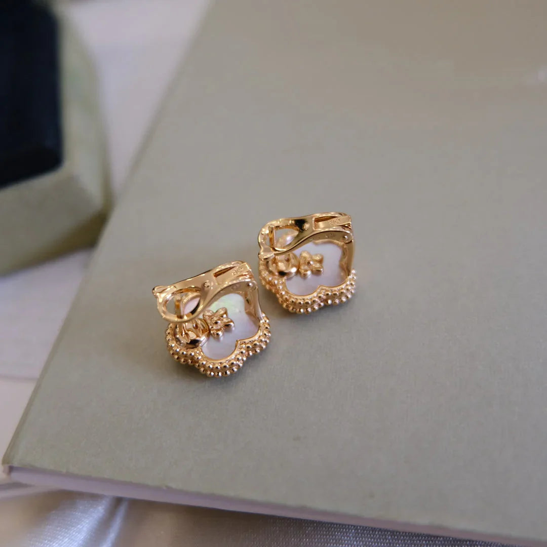 [Sprite Jewelry]LUCKY WHITE MOP EARRINGS