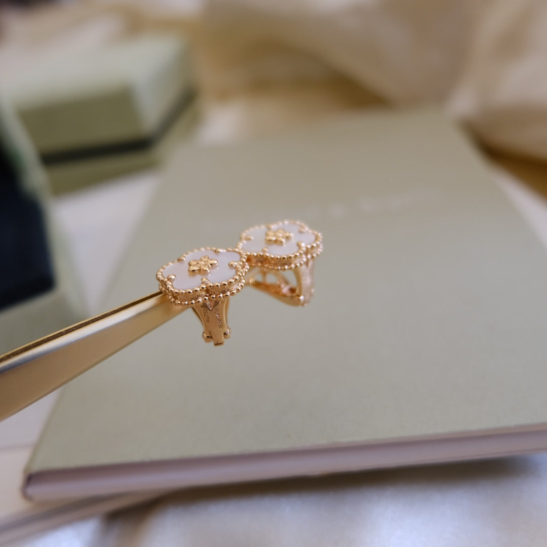 ¡®Sprite Jewelry¡¯LUCKY PINK GOLD WHITE MOP EARRINGS