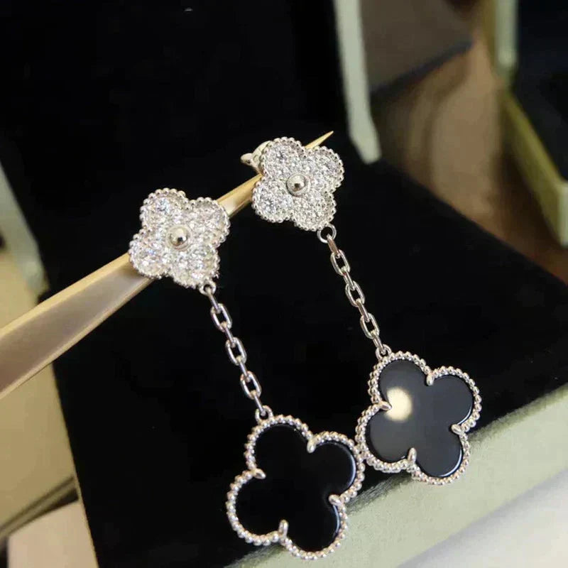 ¡®Sprite Jewelry¡¯CLOVER 2 MOTIFS  DIAMOND ONYX EARRINGS SILVER