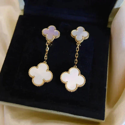 ¡®Sprite Jewelry¡¯CLOVER 2 MOTIF WHITE MOP EARRINGS