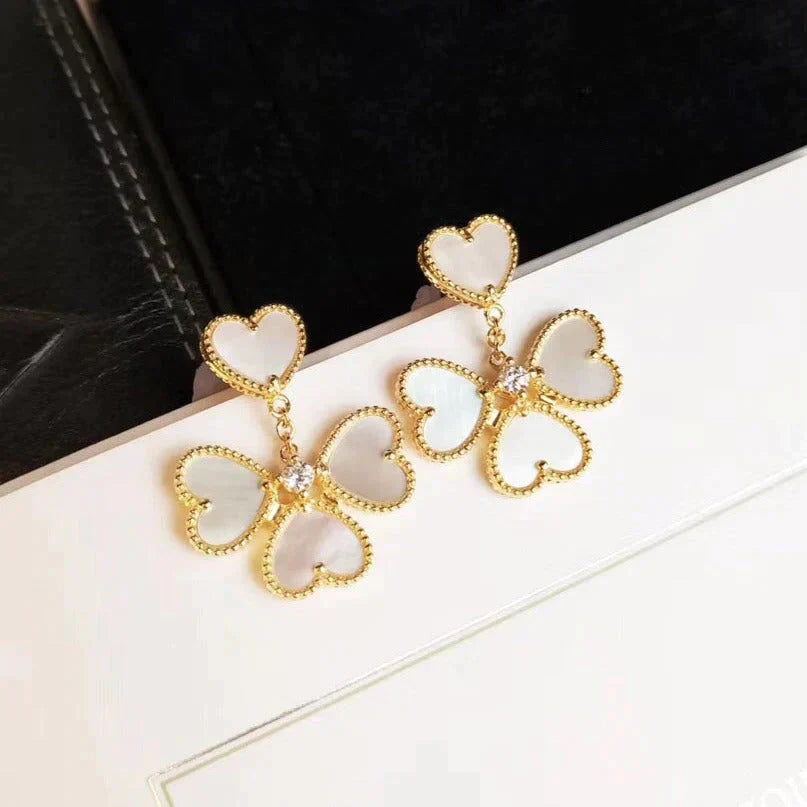 ¡®Sprite Jewelry¡¯CLOVER SWEET WHITE MOP EARRINGS