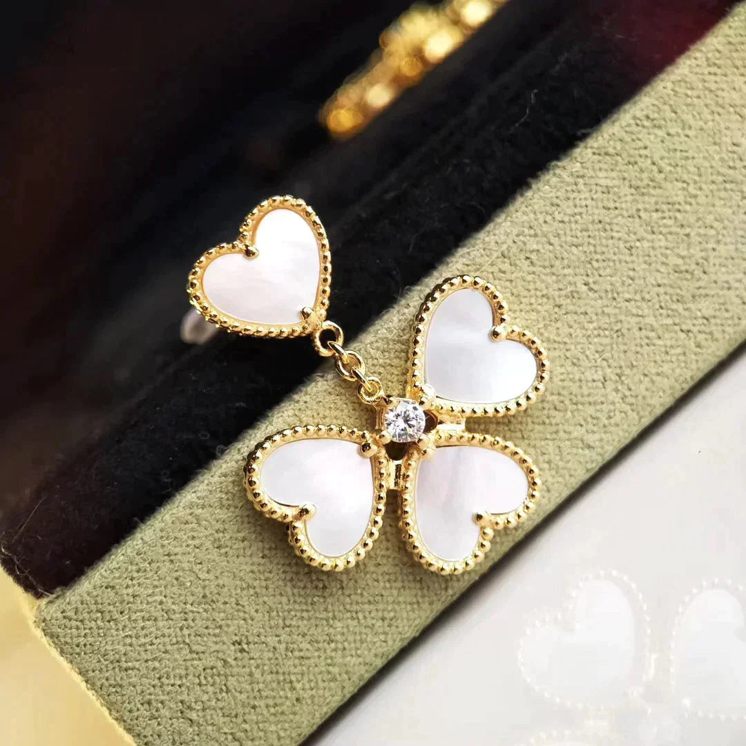 ¡®Sprite Jewelry¡¯CLOVER SWEET WHITE MOP EARRINGS