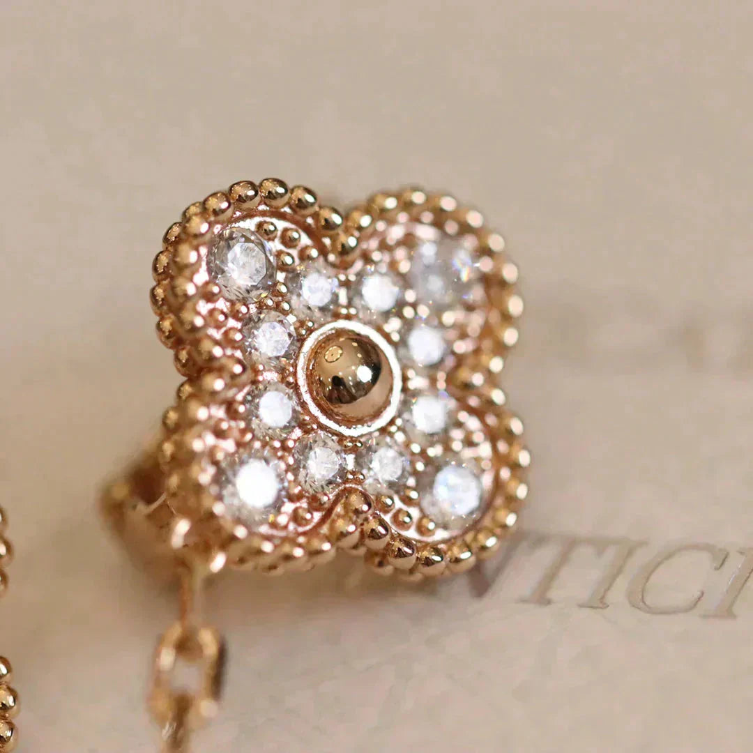 ¡®Sprite Jewelry¡¯CLOVER MEDIUM 1 MOTIFS FUll DIAMOND EARRINGS