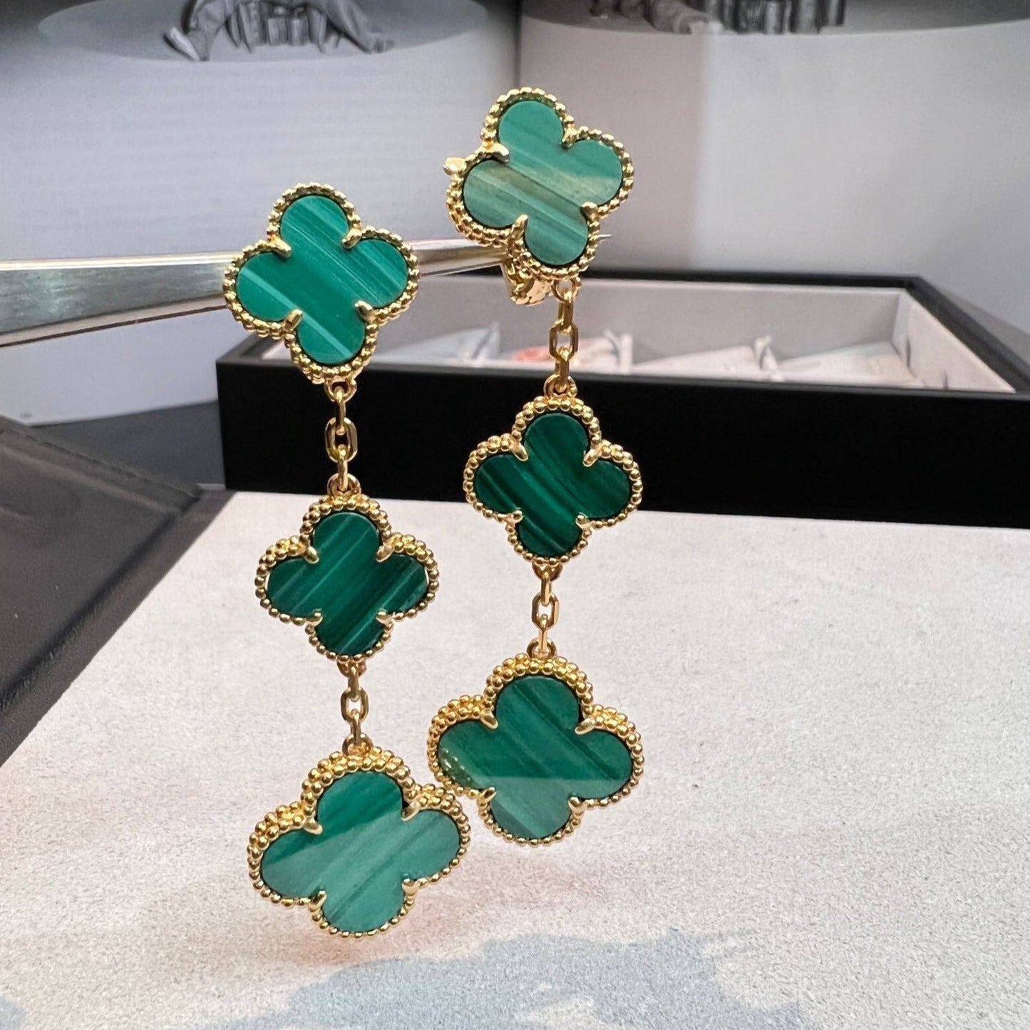 ¡®Sprite Jewelry¡¯CLOVER MALACHITE 3 MOTIFS GOLD