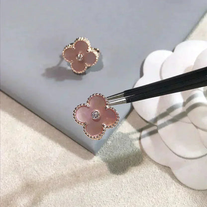 ¡®Sprite Jewelry¡¯CLOVER MEDIUM 1 MOTIFS  PINK MOP DIAMOND EARRINGS