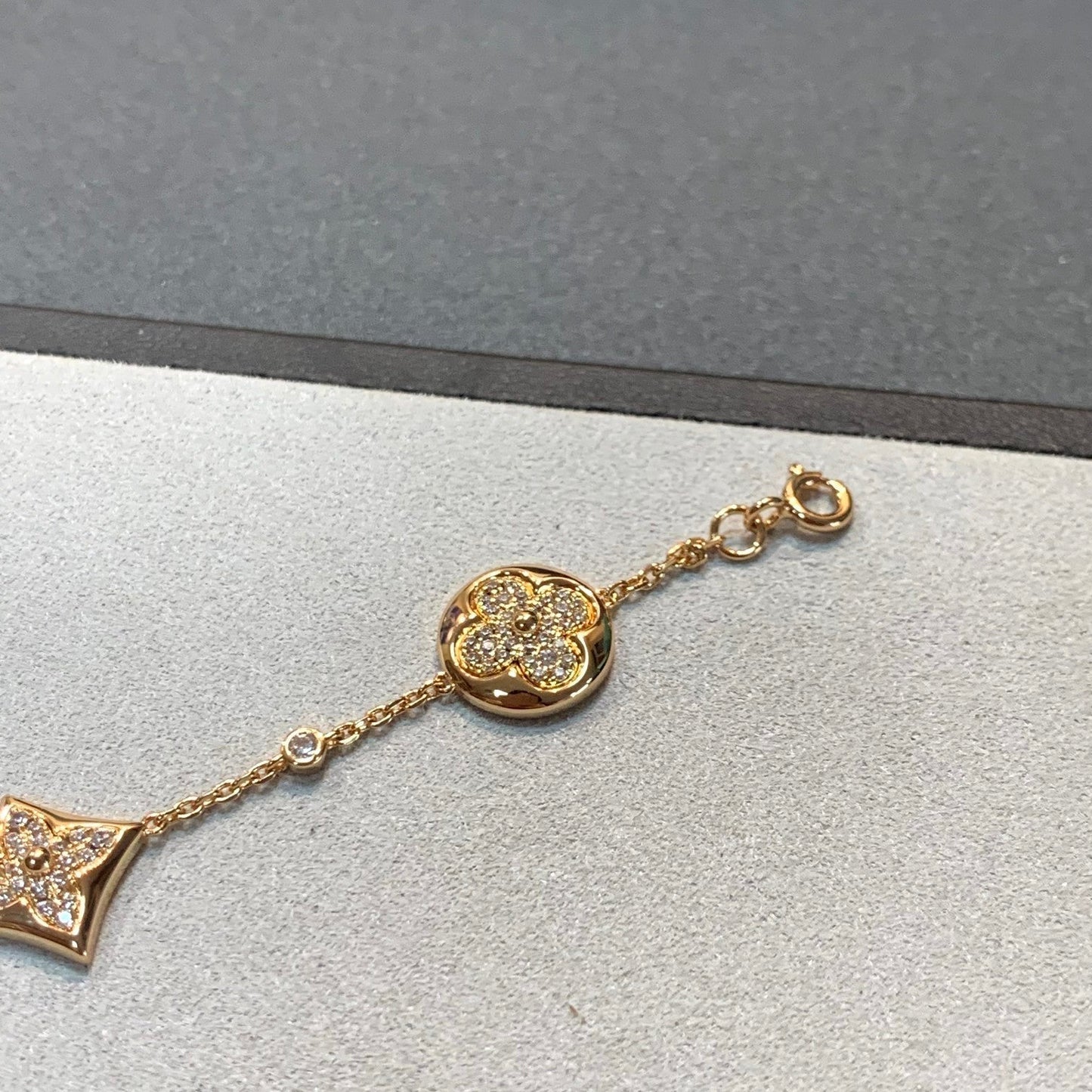 ¡®Sprite Jewelry¡¯STAR AND SUN 4 MOTIFS GOLD DIAMONDS BRACELET