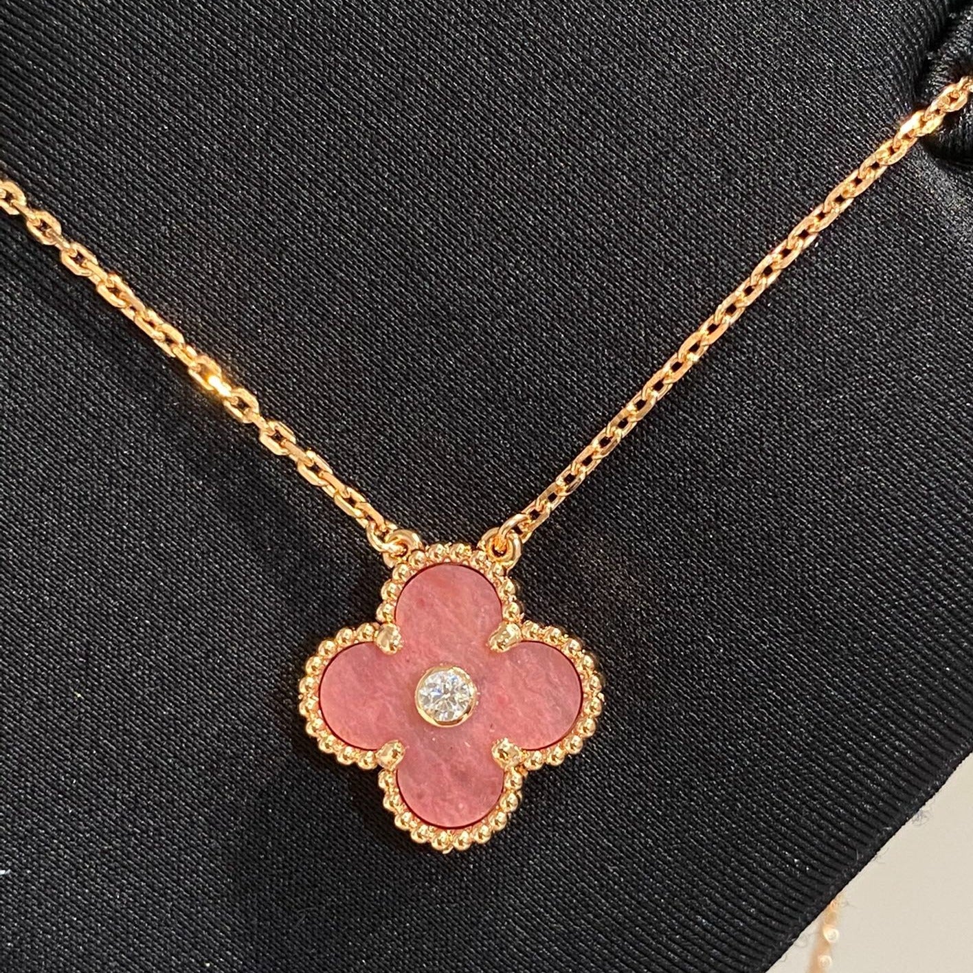 ¡®Sprite Jewelry¡¯CLOVER 15MM DIAMOND RHODONITE NECKLACE