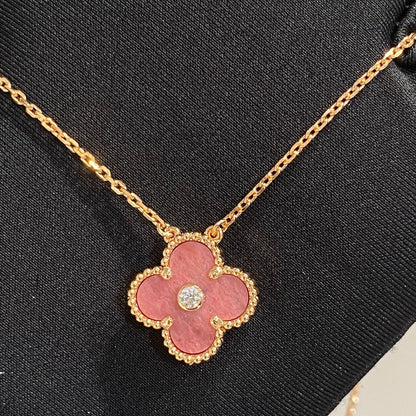 ¡®Sprite Jewelry¡¯CLOVER 15MM DIAMOND RHODONITE NECKLACE