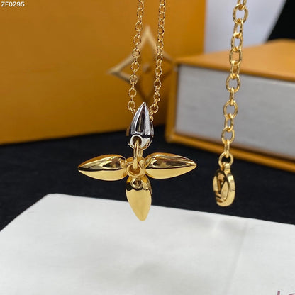 ¡®Sprite Jewelry¡¯LOUISETTE PEDANT GOLD NECKLACE