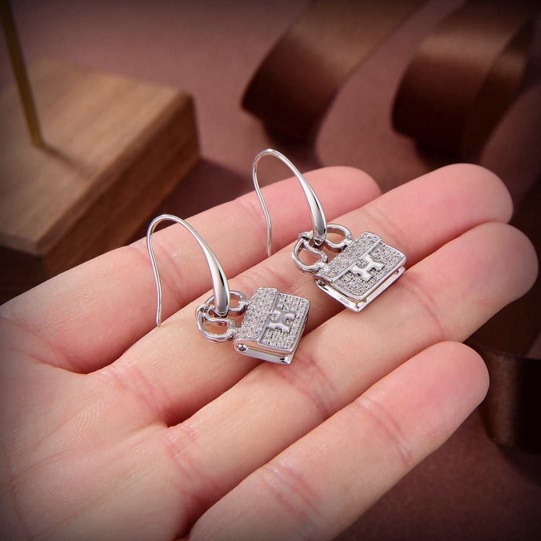 ¡®Sprite Jewelry¡¯KELLY DIAMOND EARRINGS