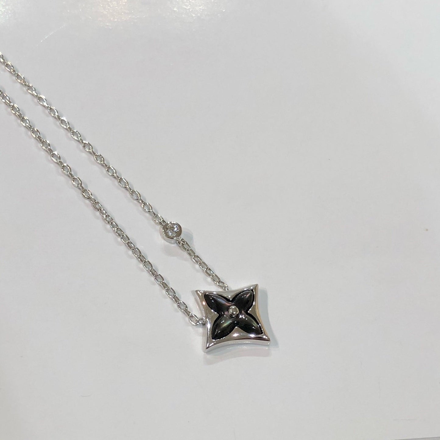 ¡®Sprite Jewelry¡¯STAR BLACK MOP NECKLACE