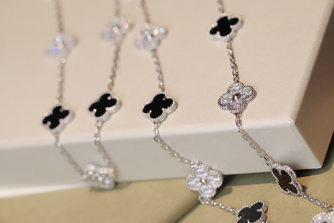 ¡®Sprite Jewelry¡¯CLOVER 20 MOTIFS ONYX DIAMOND SILVER