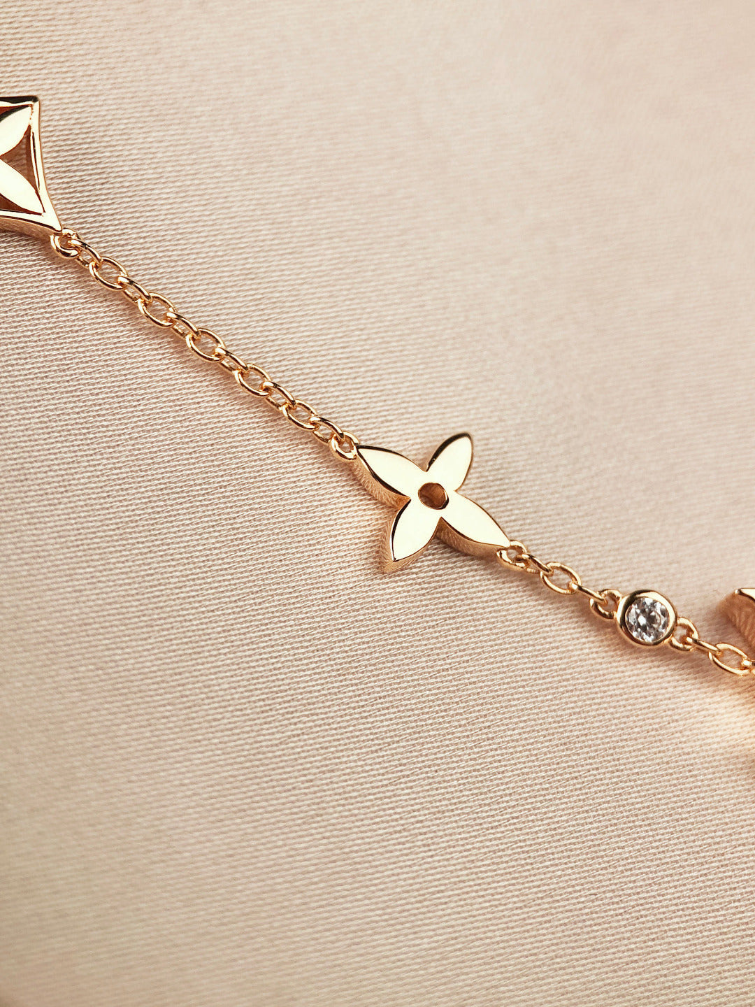 ¡®Sprite Jewelry¡¯STAR AND SUN 7 MOTIFS GOLD BRACELET