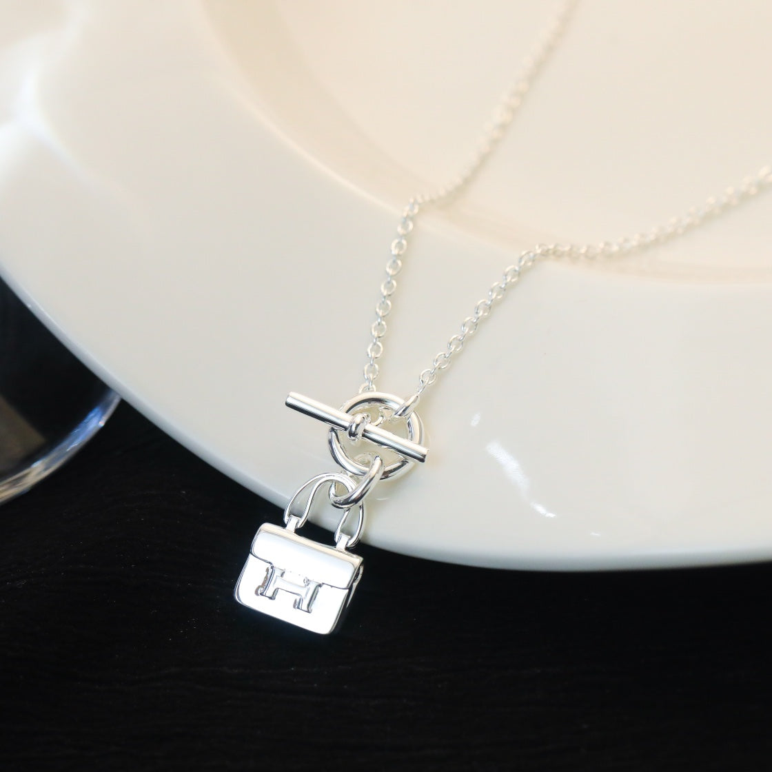 ¡®Sprite Jewelry¡¯POP H PEDANT SILVER NECKLACE