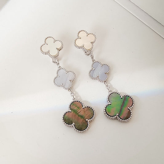 ¡®Sprite Jewelry¡¯CLOVER 3 MOTIFS CHALCEDONY DARK MOP SILVER EARRINGS