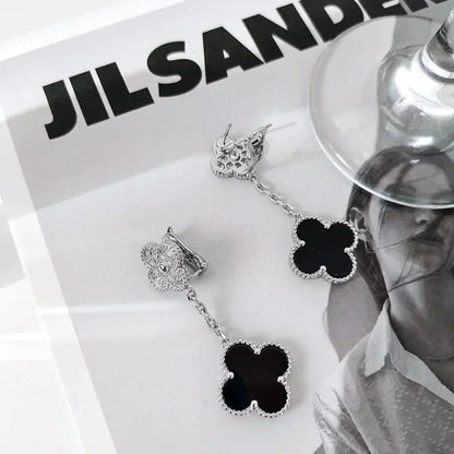 ¡®Sprite Jewelry¡¯CLOVER 2 MOTIFS  DIAMOND ONYX EARRINGS SILVER