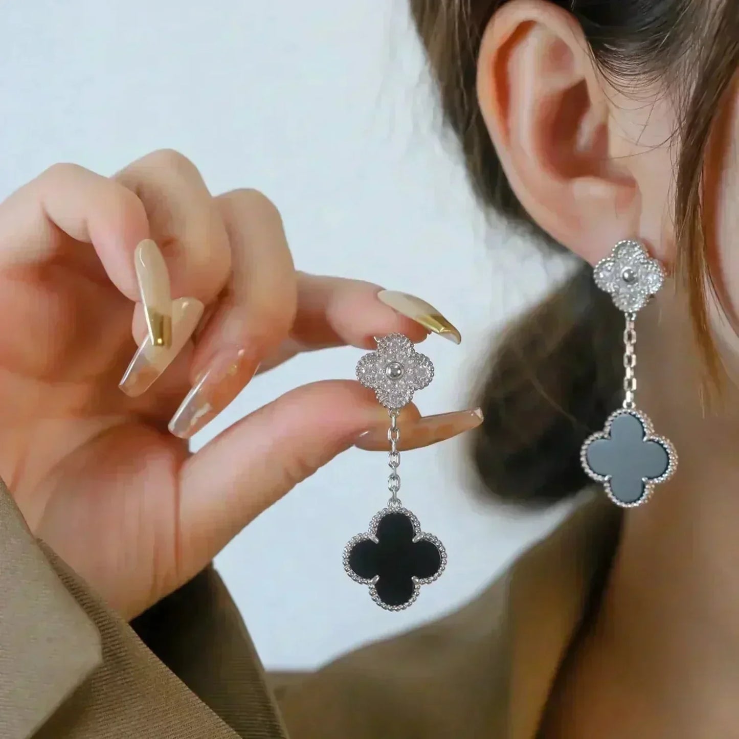 ¡®Sprite Jewelry¡¯CLOVER 2 MOTIFS  DIAMOND ONYX EARRINGS SILVER