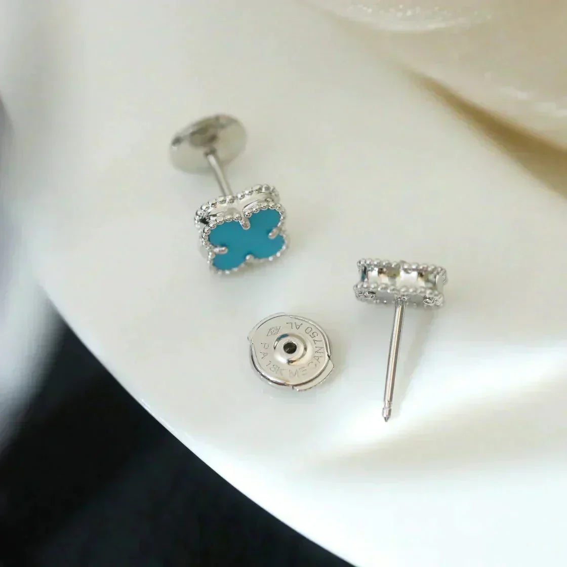 ¡®Sprite Jewelry¡¯CLOVER MINI 9.5MM ONYX STUD EARRINGS SILVER