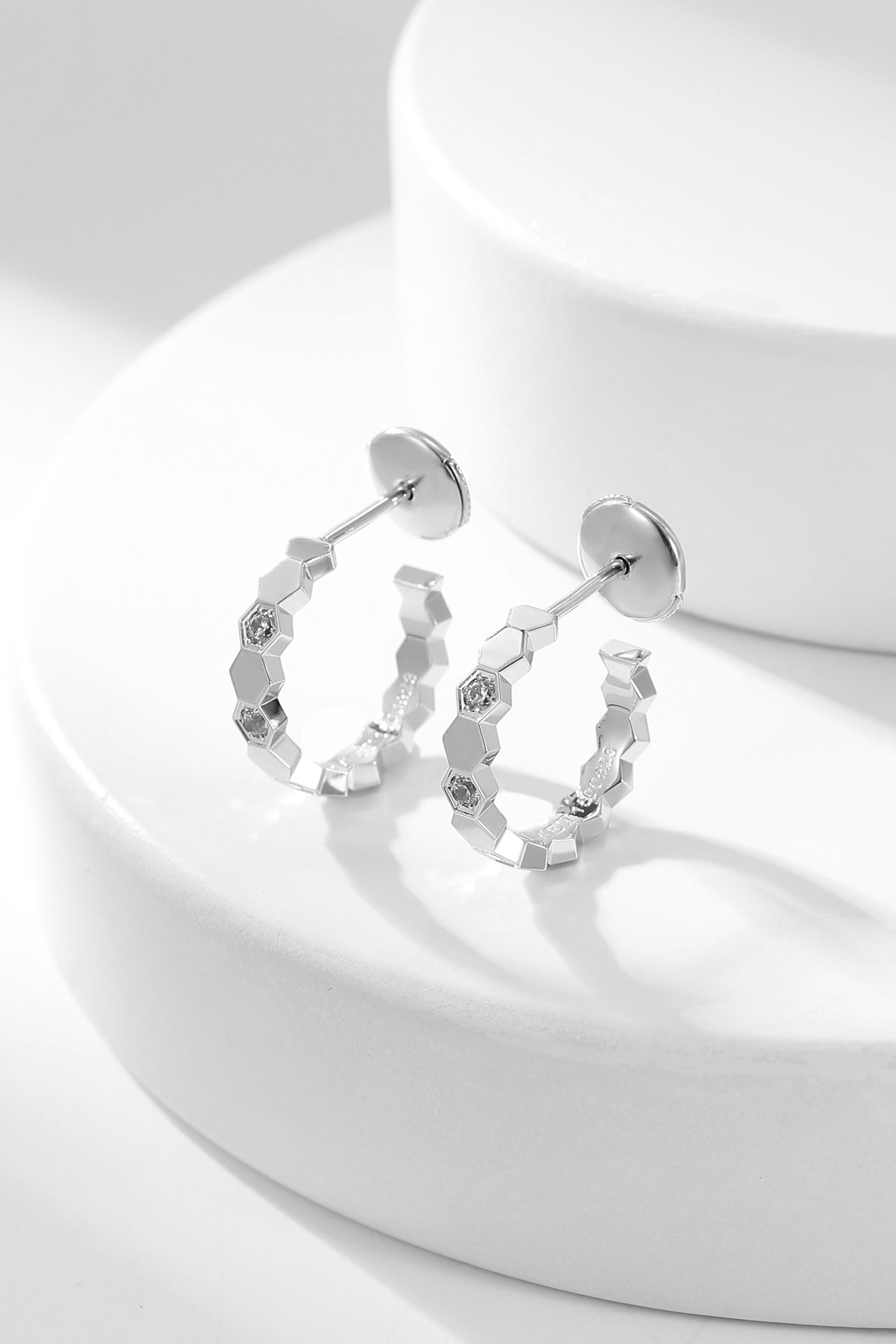 ¡®Sprite Jewelry¡¯BEE LOVE DIAMOND HOOP EARRINGS