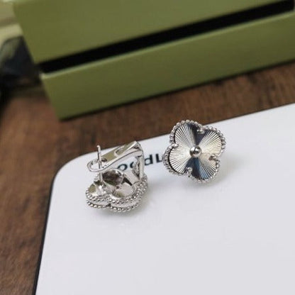 ¡®Sprite Jewelry¡¯CLOVER MEDIUM STUD EARRINGS