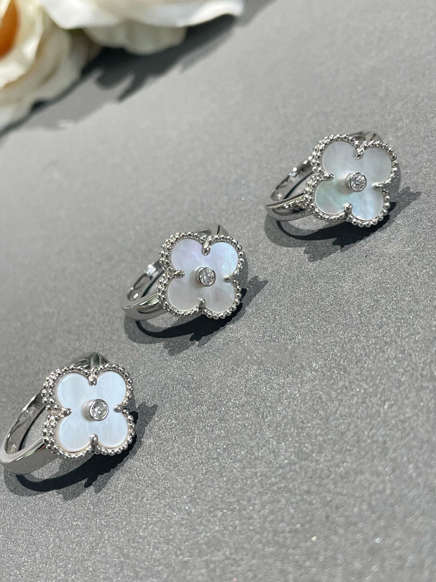 ¡®Sprite Jewelry¡¯CLOVER SILVER MOP DIAMOND RING
