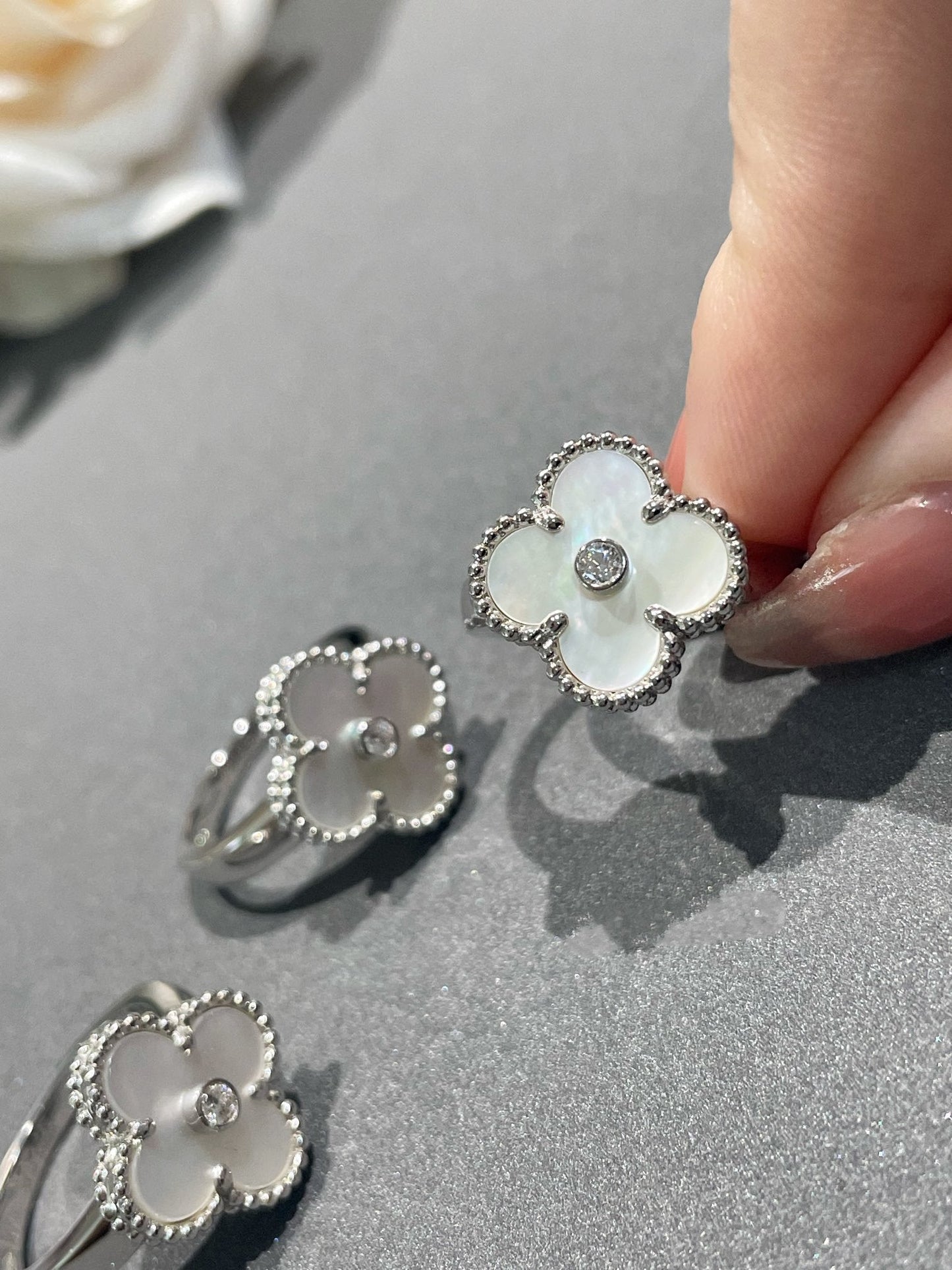 ¡®Sprite Jewelry¡¯CLOVER SILVER MOP DIAMOND RING