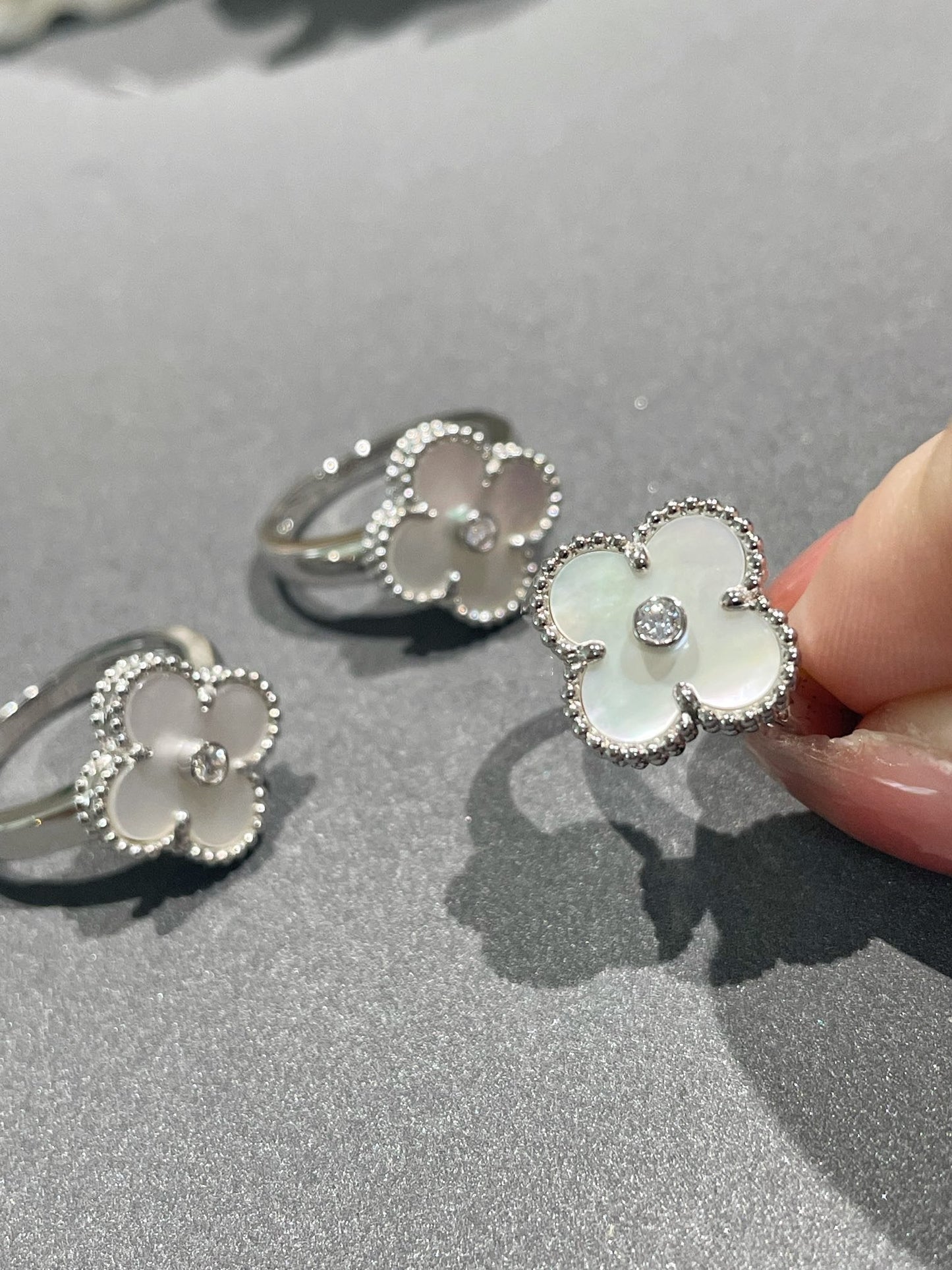 ¡®Sprite Jewelry¡¯CLOVER SILVER MOP DIAMOND RING