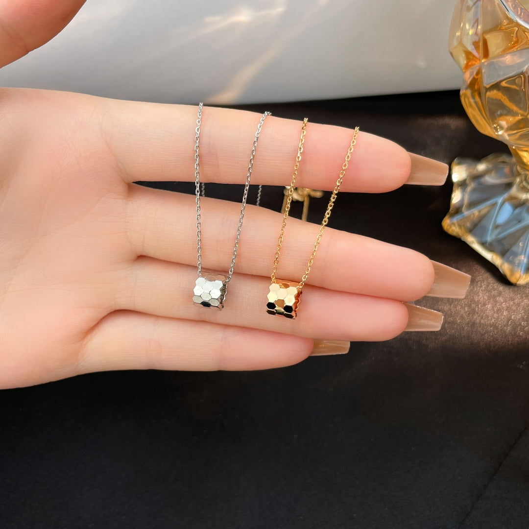 ¡®Sprite Jewelry¡¯BEE MINI NECKLACE