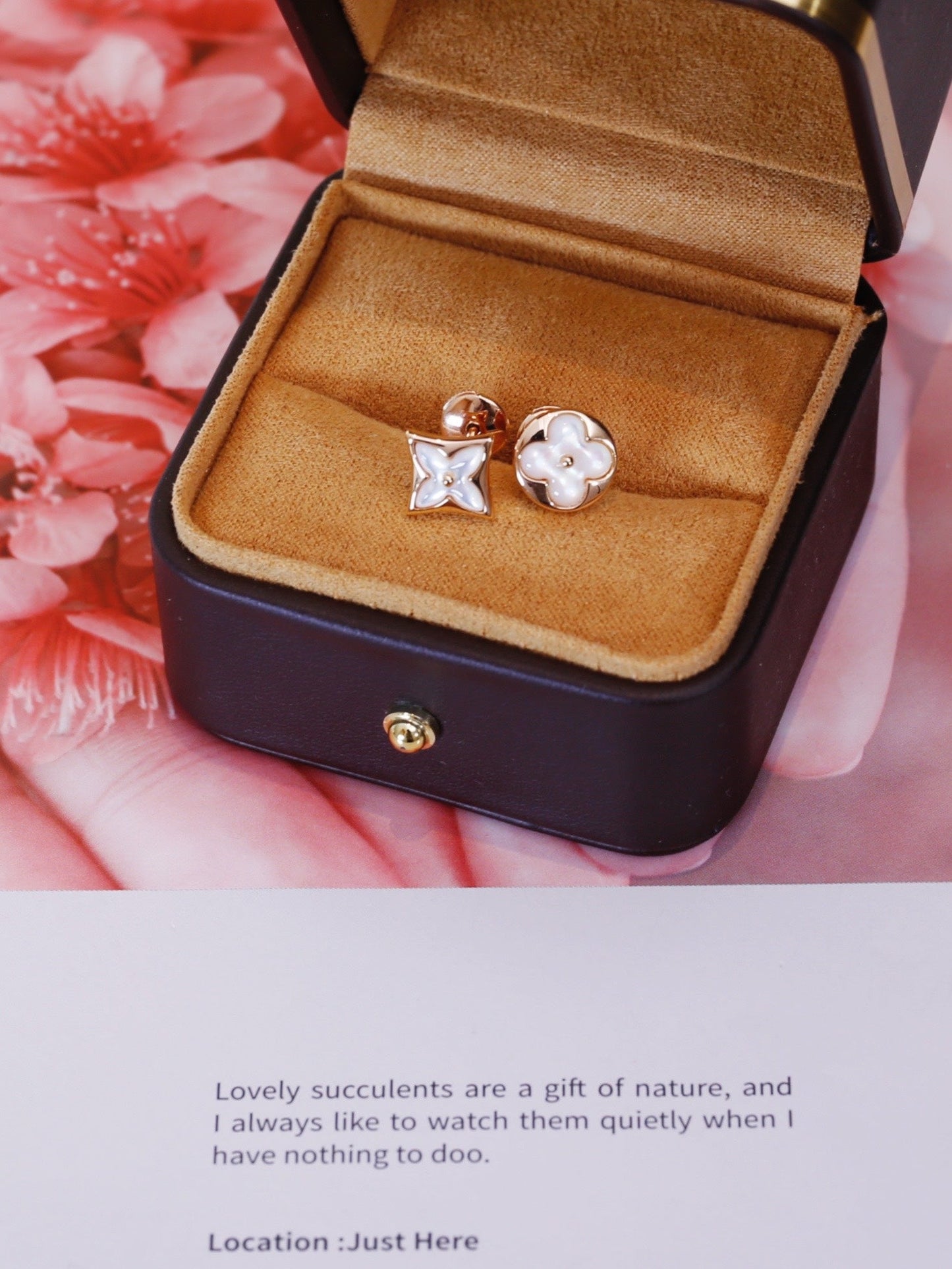 ¡®Sprite Jewelry¡¯STAR AND SUN PINK GOLD MOP STUD EARRINGS