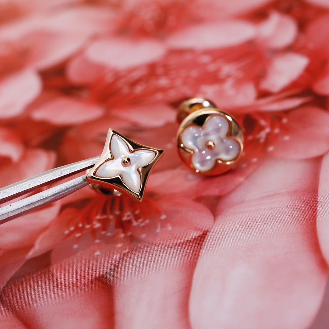 ¡®Sprite Jewelry¡¯STAR AND SUN PINK GOLD MOP STUD EARRINGS