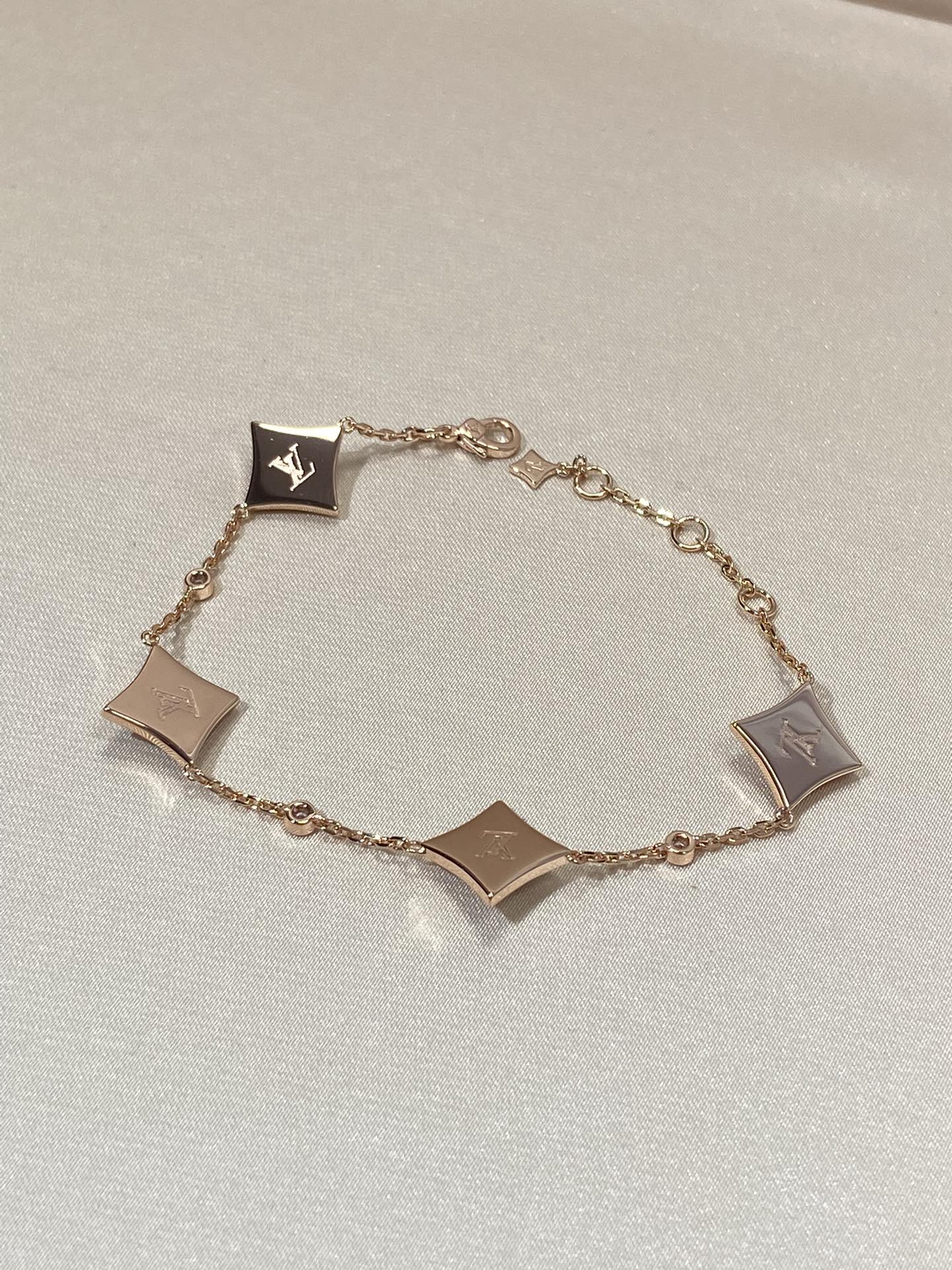 ¡®Sprite Jewelry¡¯STAR 4 MOTIF MOP DIAMOND PINK GOLD BRACELET
