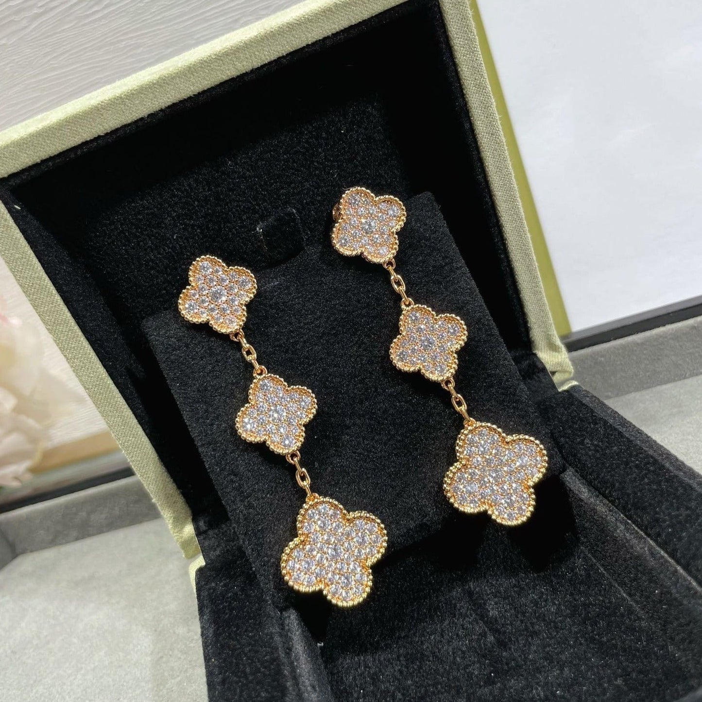 ¡®Sprite Jewelry¡¯CLOVER 3 MOTIFS DIAMOND PAVED ROSE GOLD EARRINGS