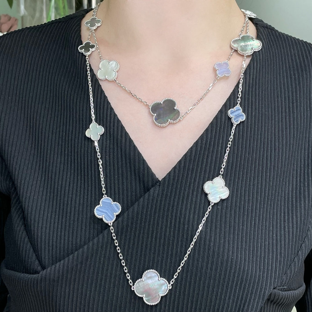 ¡®Sprite Jewelry¡¯CLOVER 16 MOTIF CHALCEDONY MOP SILVER NECKLACE