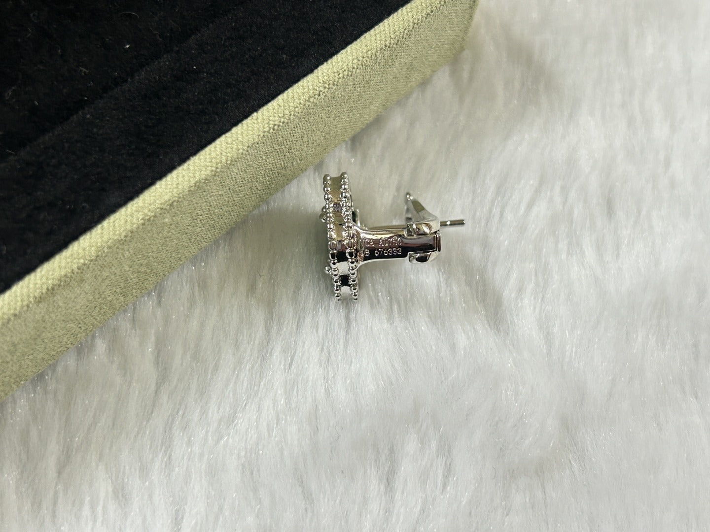 ¡®Sprite Jewelry¡¯CLOVER PIETERSITE MEDIUM STUD EARRINGS
