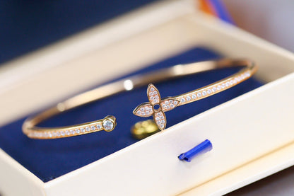 ¡®Sprite Jewelry¡¯IDYLLE PINK GOLD OPEN BRACELET DIAMOND PAVED