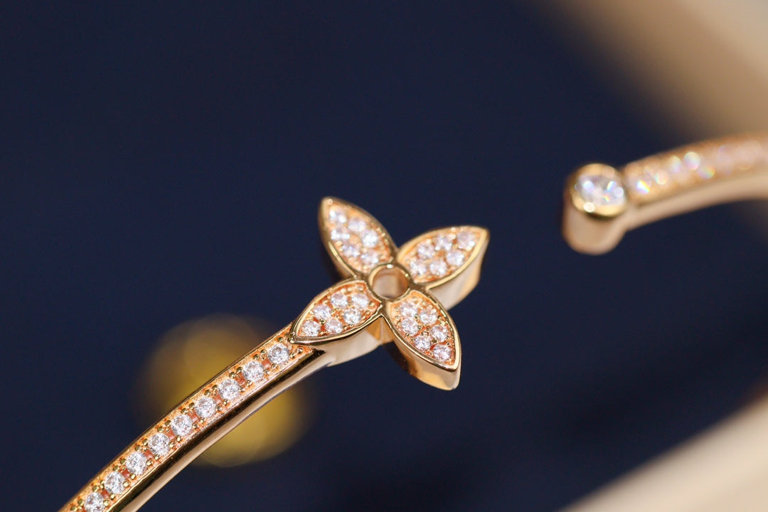 ¡®Sprite Jewelry¡¯IDYLLE PINK GOLD OPEN BRACELET DIAMOND PAVED