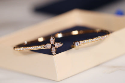 ¡®Sprite Jewelry¡¯IDYLLE GOLD OPEN BRACELET DIAMOND PAVED