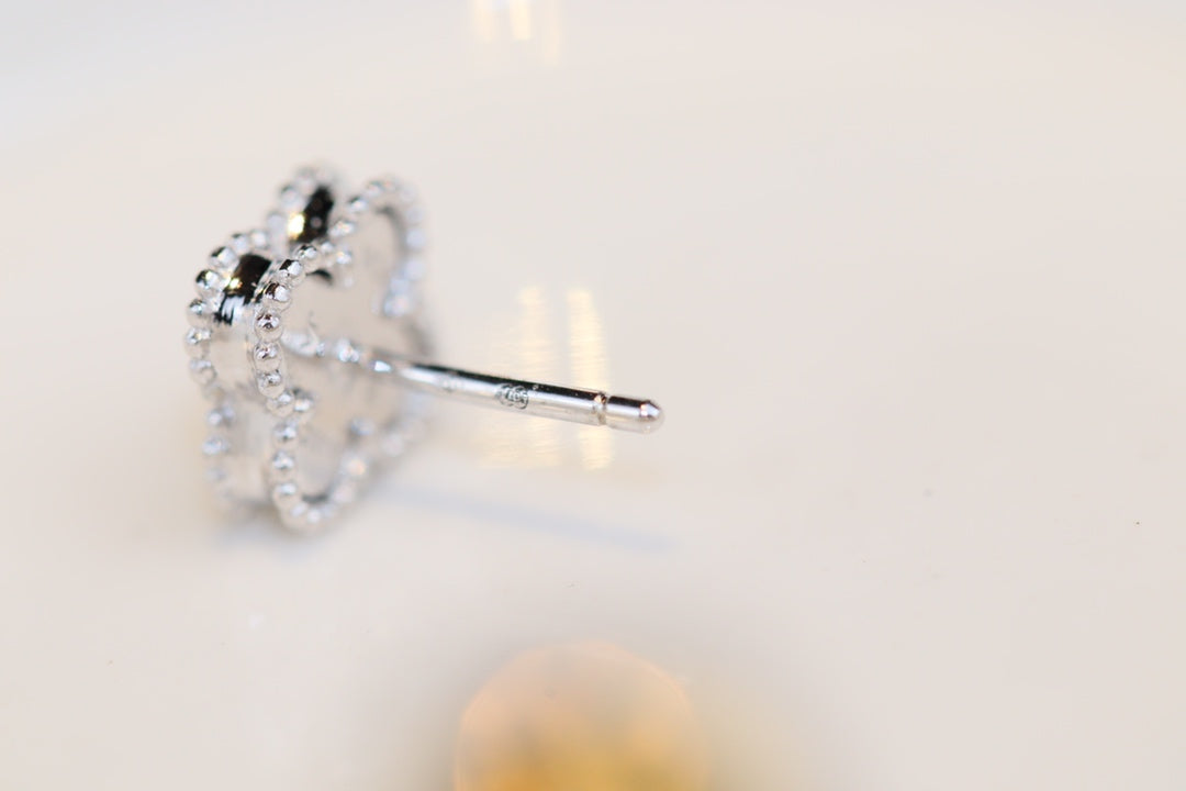 ¡®Sprite Jewelry¡¯CLOVER MINI TURQUOISE SILVER STUD EARRINGS