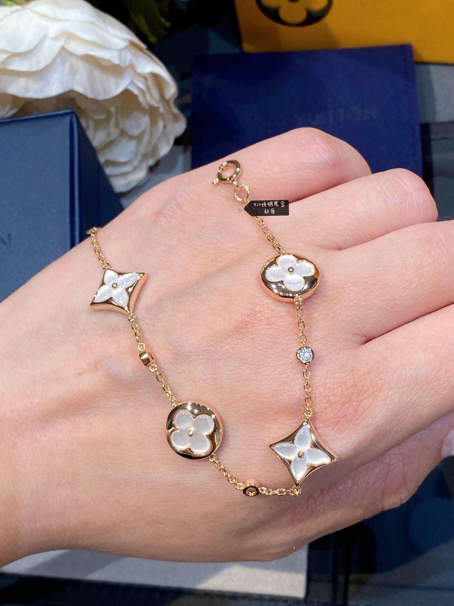 ¡®Sprite Jewelry¡¯STAR AND SUN 4 MOTIF WHITE MOP PINK GOLD BRACELET