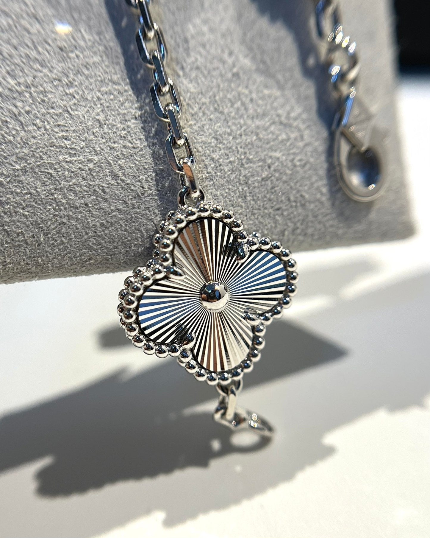 [Sprite Jewelry]New  CLOVER 5 MOTIF LASER BRACELET COLLECTION