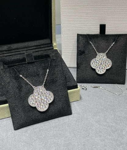 ¡®Sprite Jewelry¡¯CLOVER 25MM LARGE PENDANT DIAMOND PAVED SILVER NECKLACE