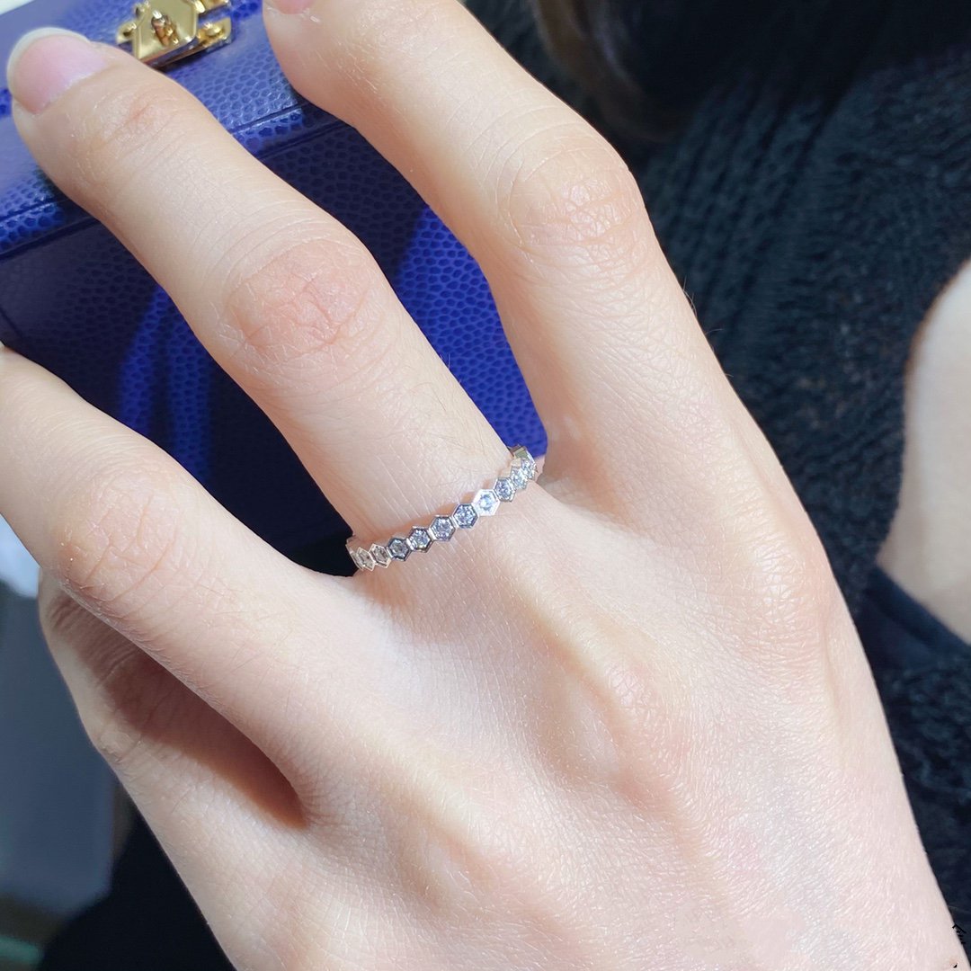 ¡®Sprite Jewelry¡¯BEE LOVE DIAMOND PAVED SMALL RING