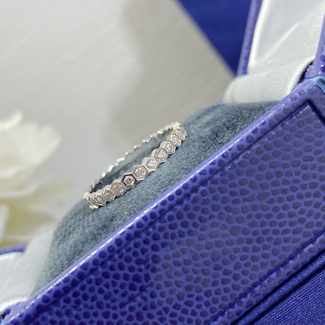 ¡®Sprite Jewelry¡¯BEE LOVE DIAMOND PAVED SMALL RING