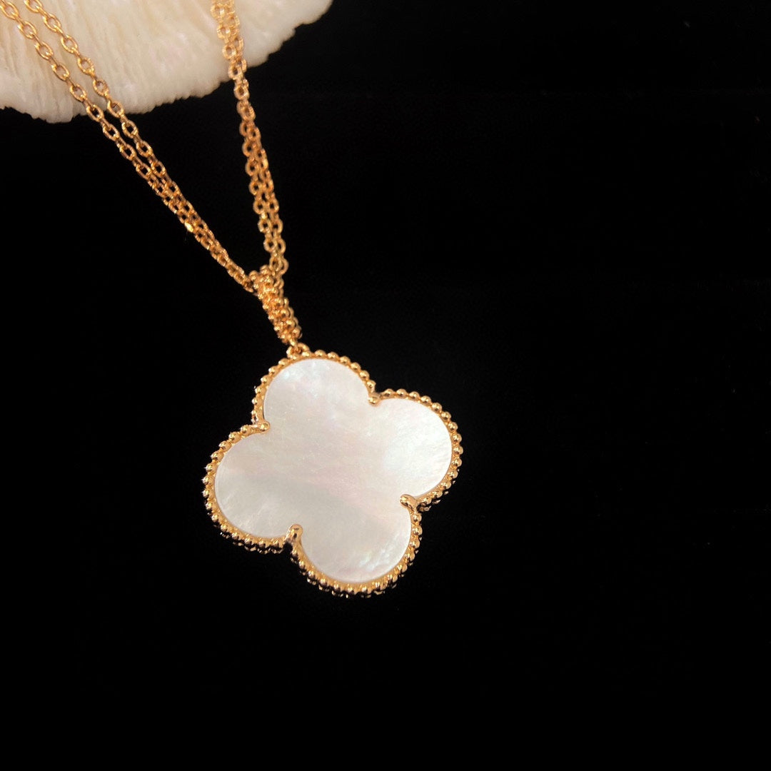 ¡®Sprite Jewelry¡¯CLOVER 25MM MOP LARGE PENDANT NECKLACE