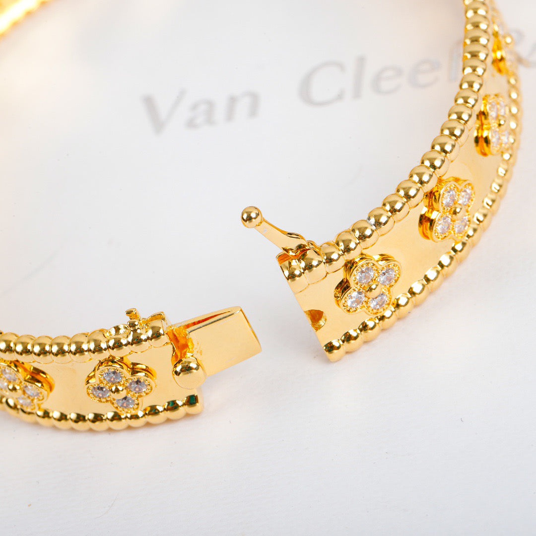 ¡®Sprite Jewelry¡¯CLOVER BRACELET 8MM DIAMONDS